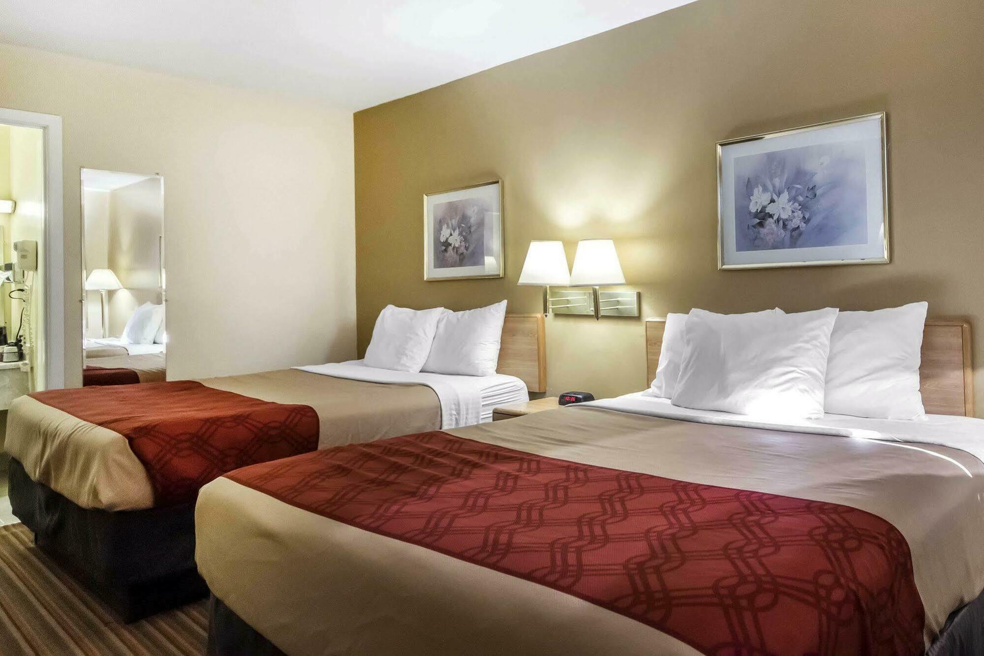 Econo Lodge Erlanger - Cincinnati Airport Exterior foto